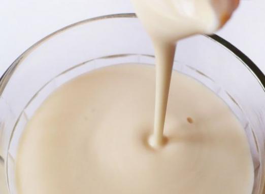 Jak ugotować sfermentowane upieczone mleko?