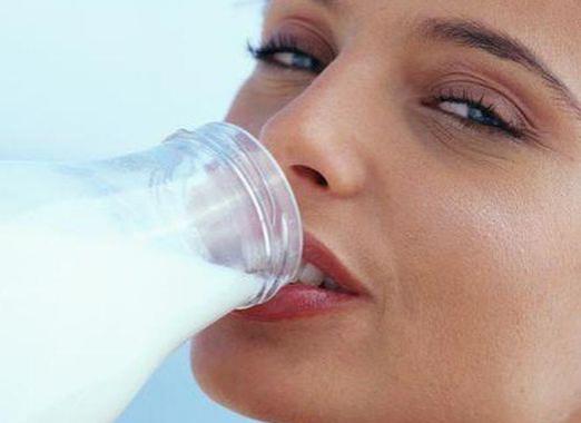 Ile białka znajduje się w mleku?