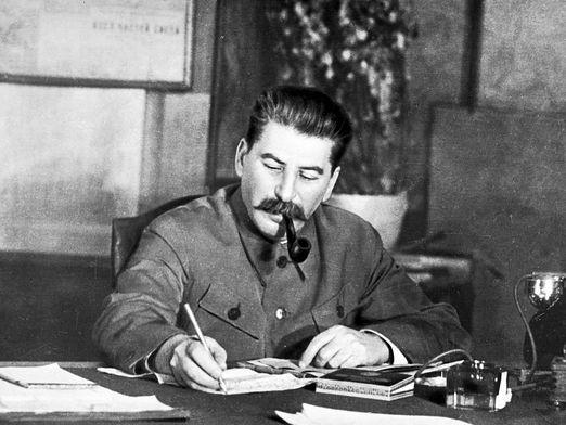 Kiedy urodził się Stalin?